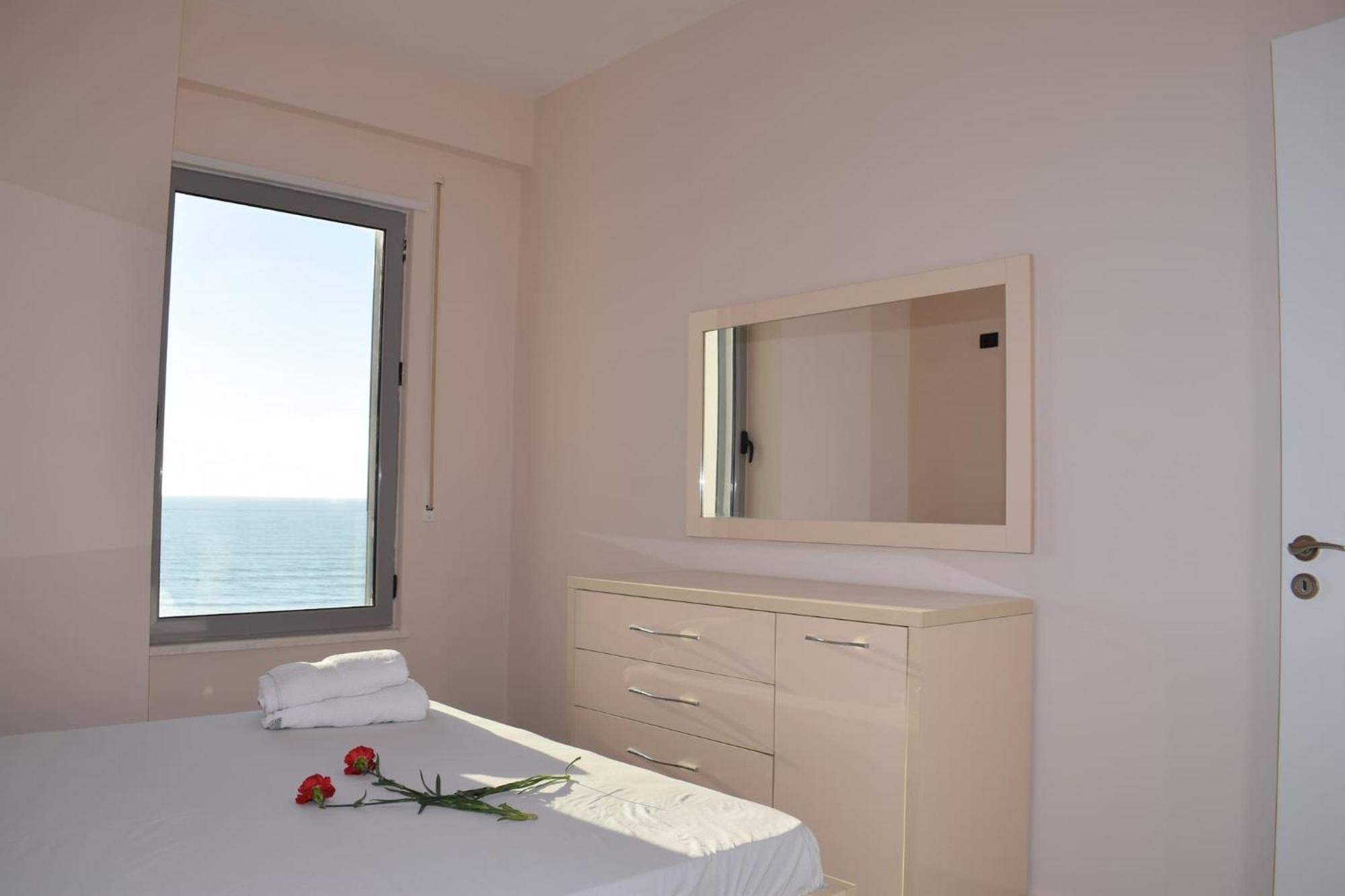 Brisa Del Mar Apartments Durrës Esterno foto