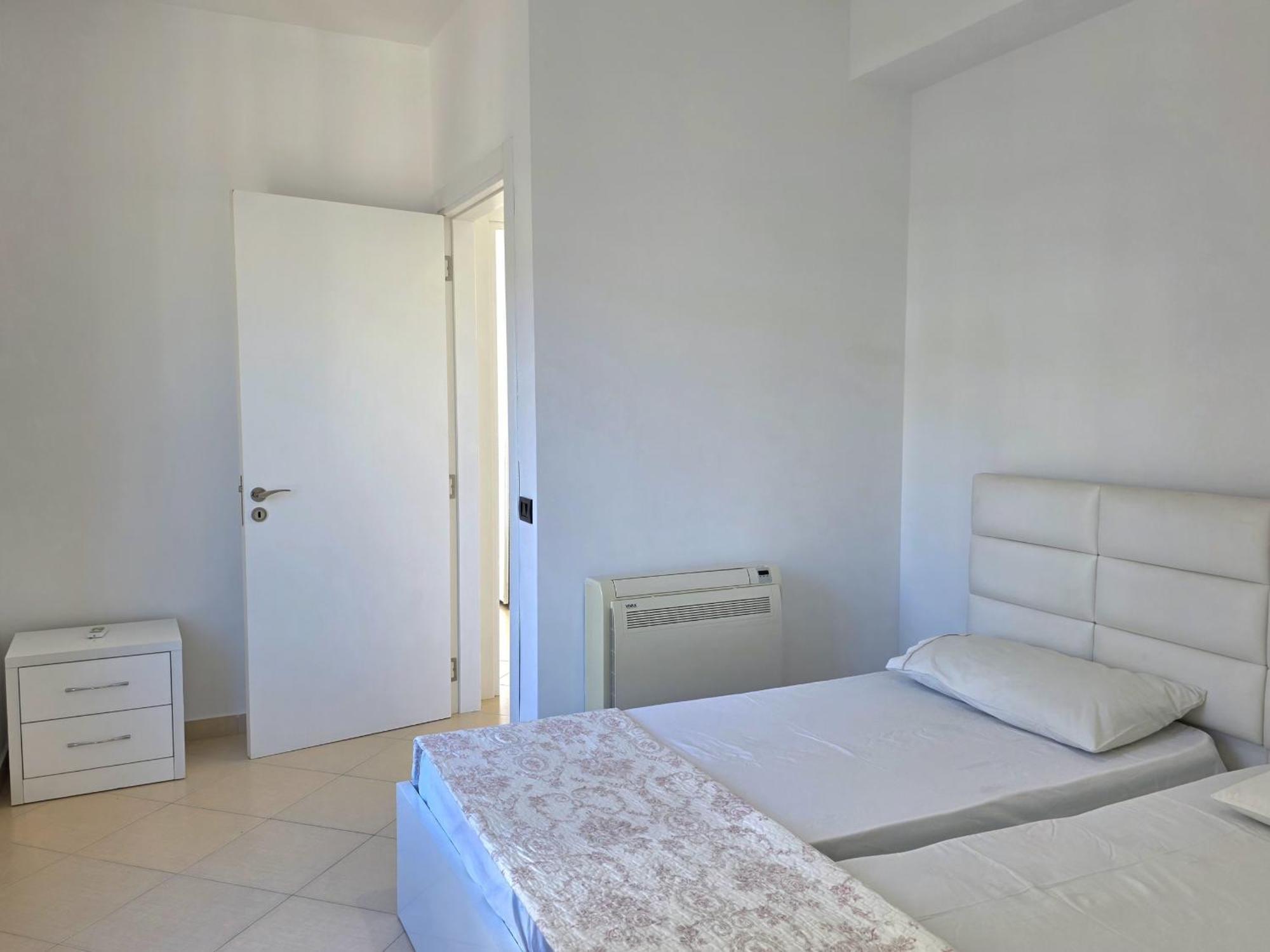 Brisa Del Mar Apartments Durrës Esterno foto